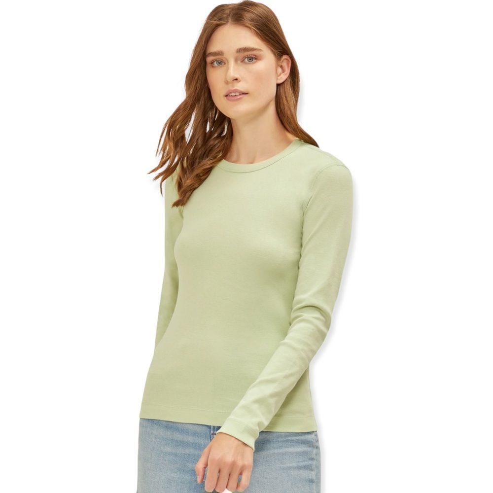 Essential Heritage Knit Crew-Neck Long Sleeve Tee in Laurel Green